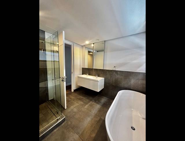 3 BEDROOM PENTHOUSE FOR SALE IN ILLOVO